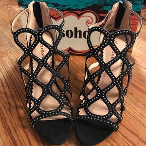 NWT Zigi Soho Blk/ Silver Heels Sz8